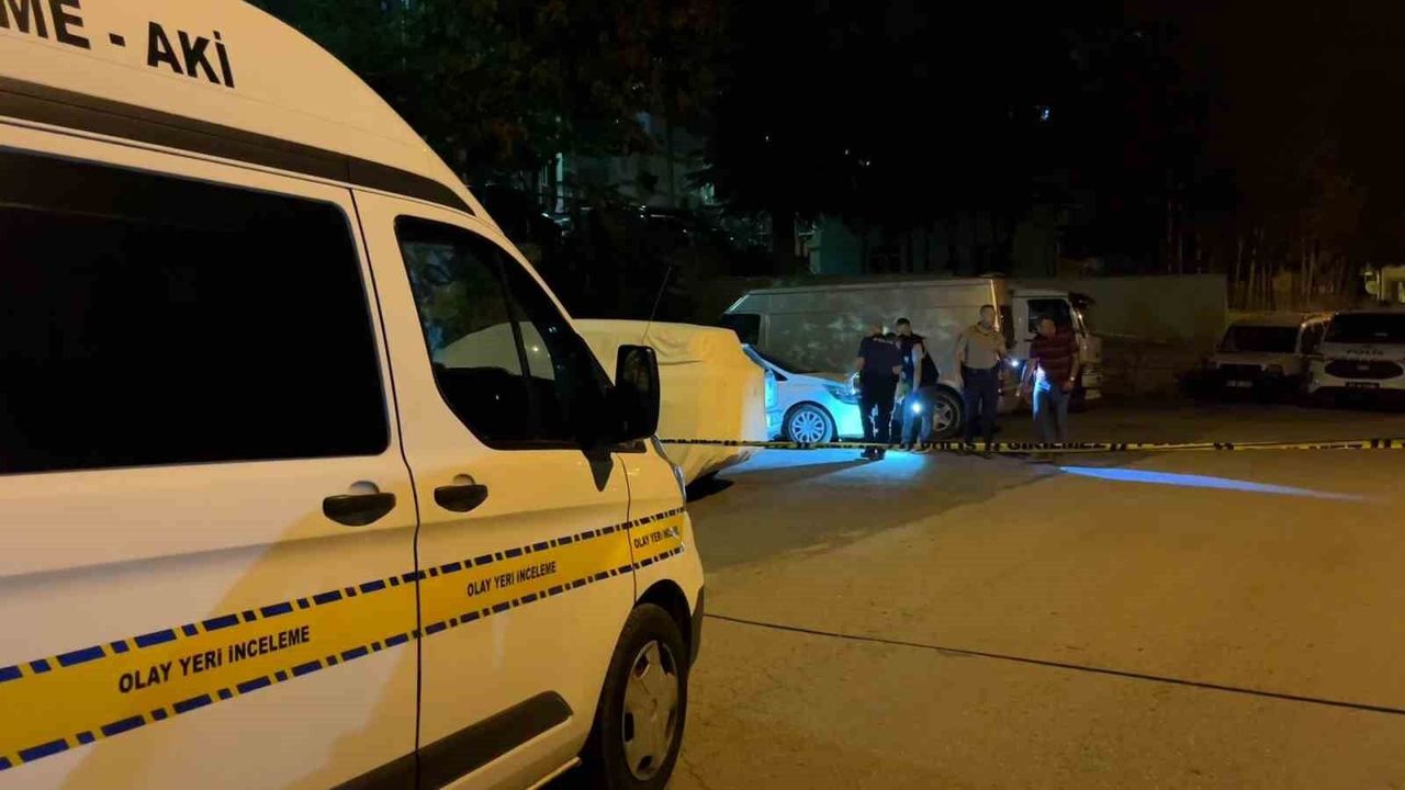 Silahlı kavgada kan aktı: 1 yaralı
