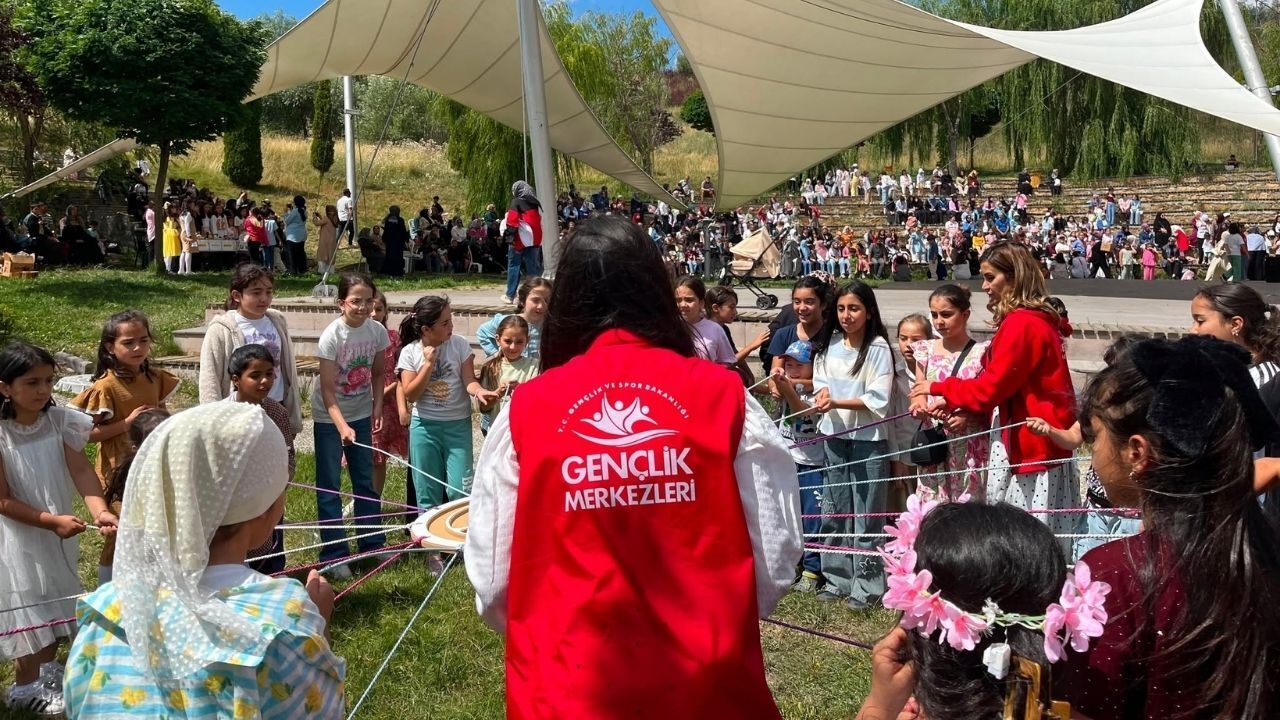Yozgat'ta gençlik rüzgarı: Spor festivali coşkuyla tamamlandı