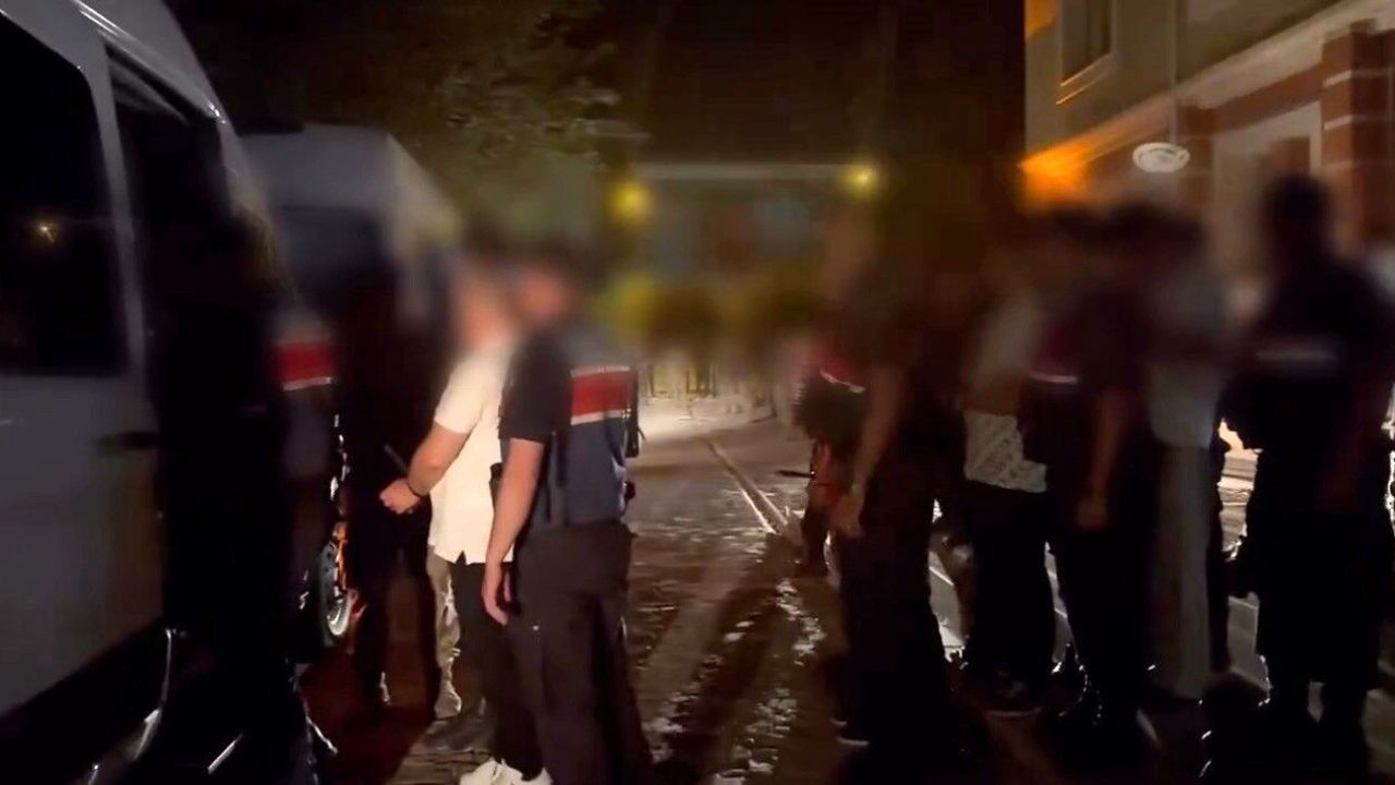 Çankırı merkezli 19 ilde yasa dışı bahis operasyonu: 31 kişi tutuklandı