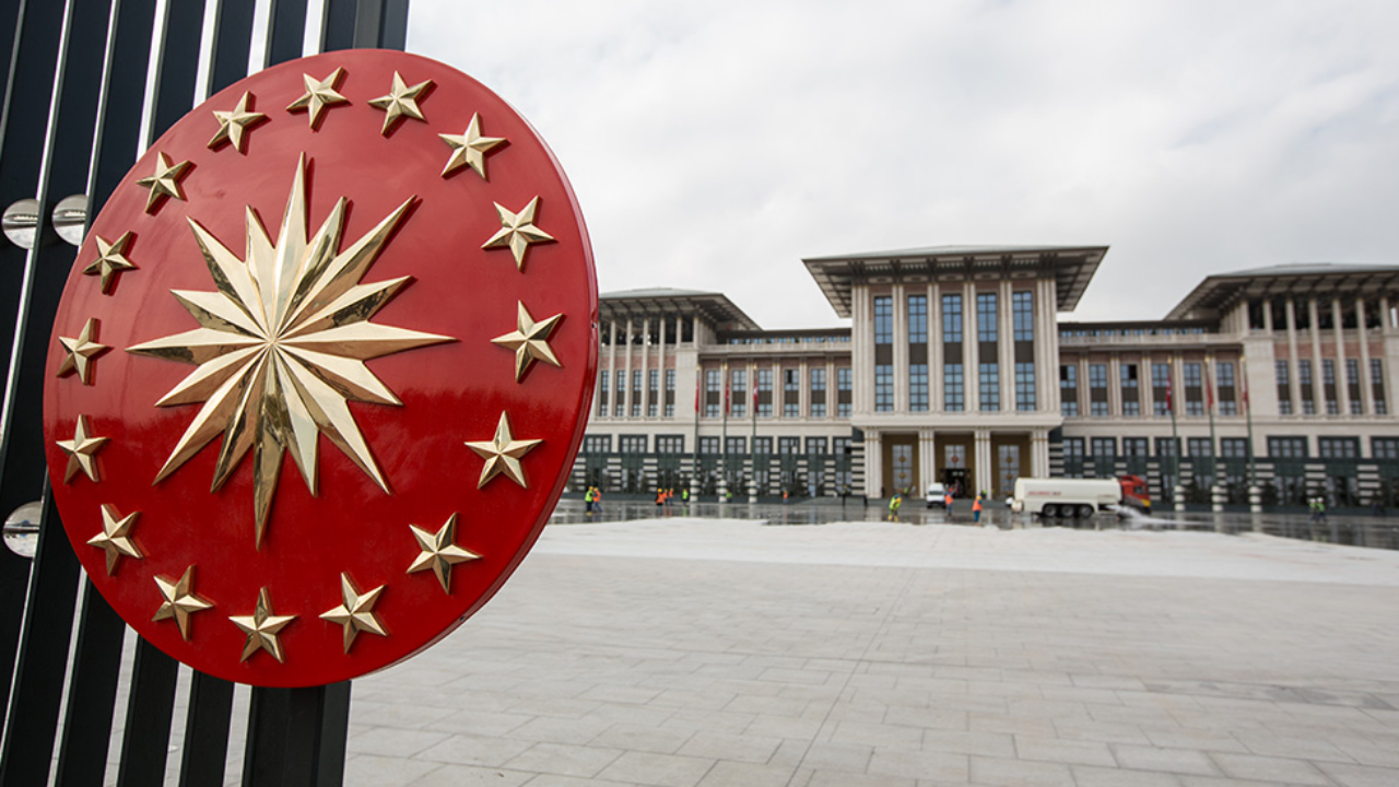 Cumhurbaşkanlığına KPSS şartsız personel alınacak: Maaşlar 350 bin seviyesinde