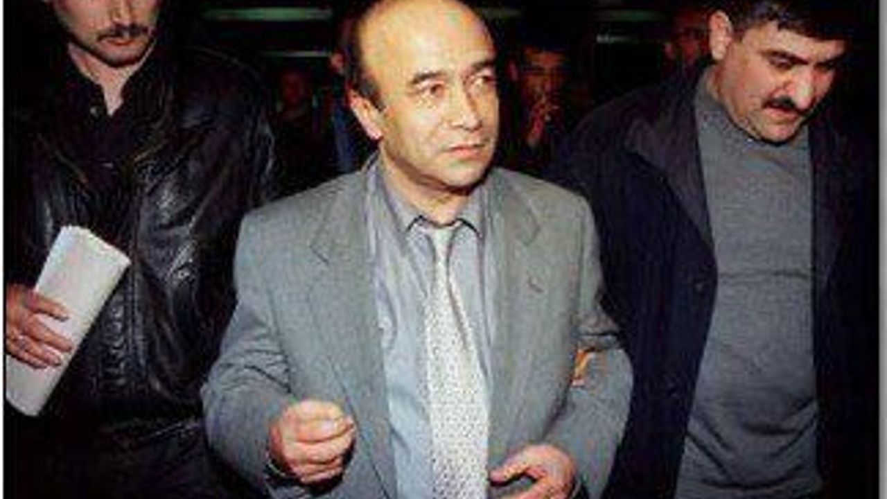 Oral Çelik kimdir? Oral Çelik hayatı, Abdi İpekçi ve Papa suikastlarındaki rolü, yargı süreci ve vefatı nasıl gelişti?