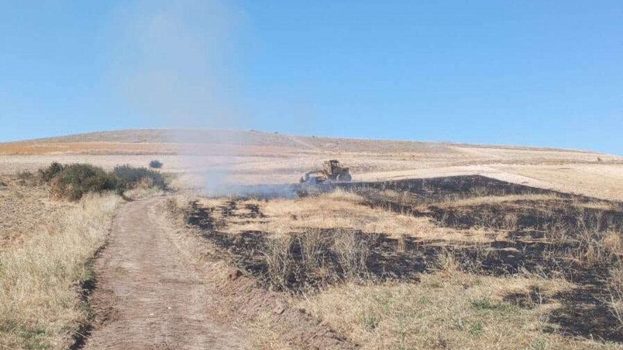 Çandır’da anız yangını kontrol altına alındı