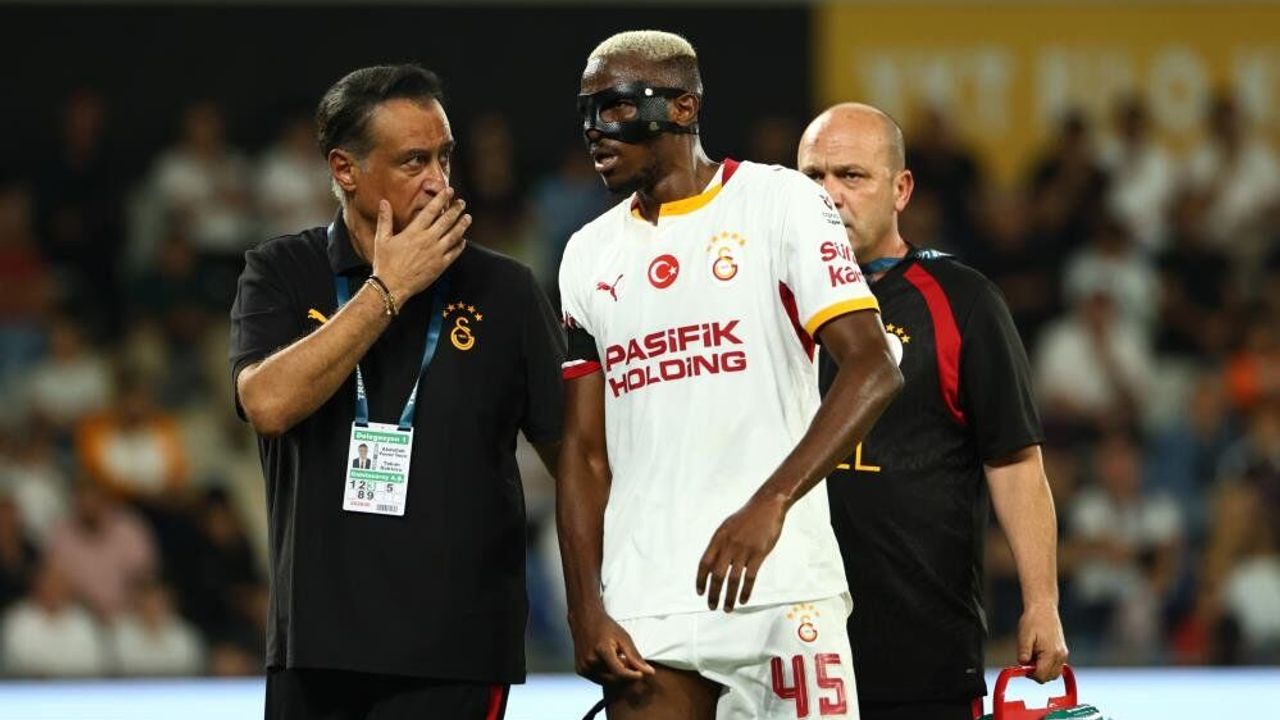 Galatasaray'da Victor Osimhen sakatlandı