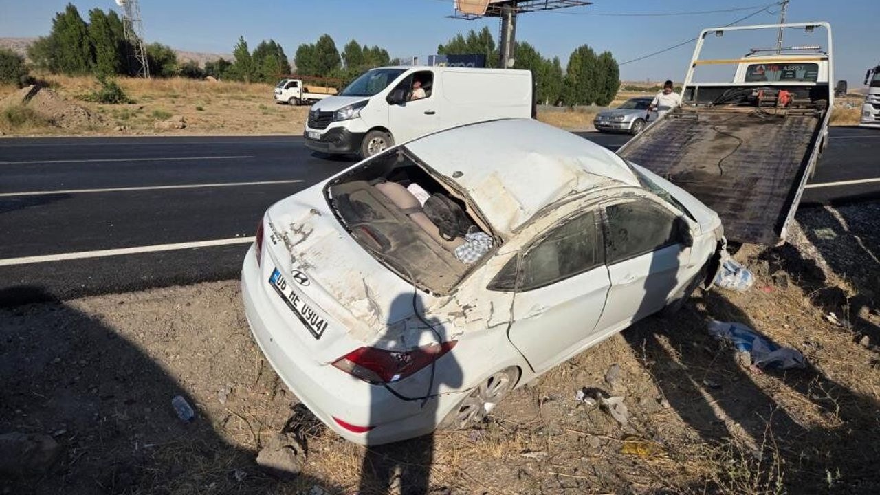 Otomobil kazasında 4 kişi yaralandı