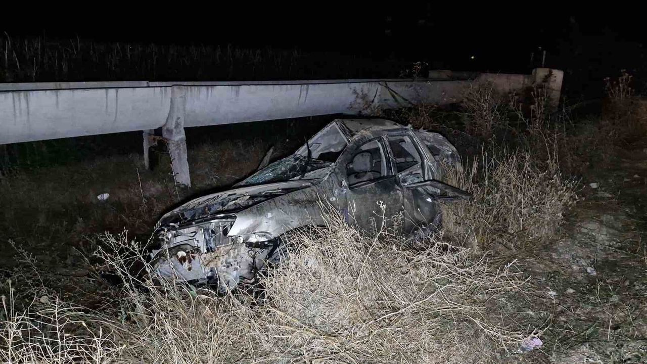 Takla atan otomobilden fırlayan şahıs öldü