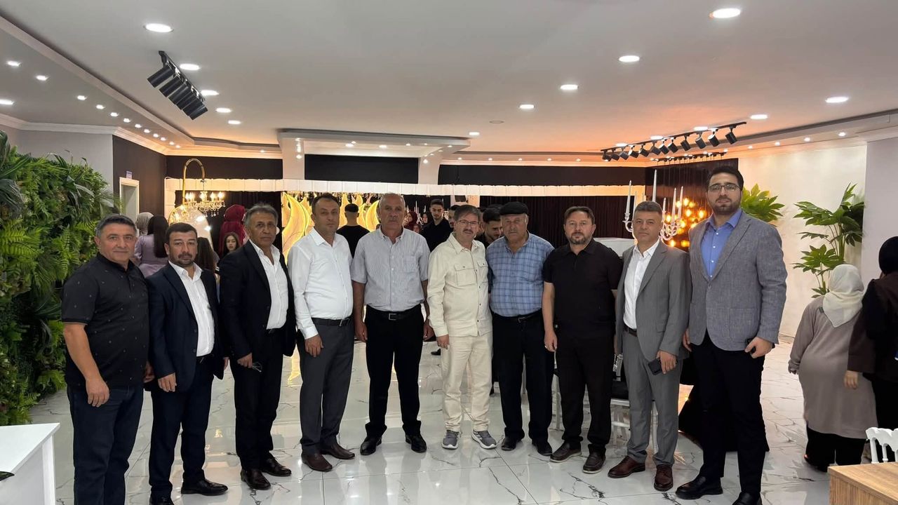 AK Parti heyeti Sorgun’da nişan merasimine katıldı
