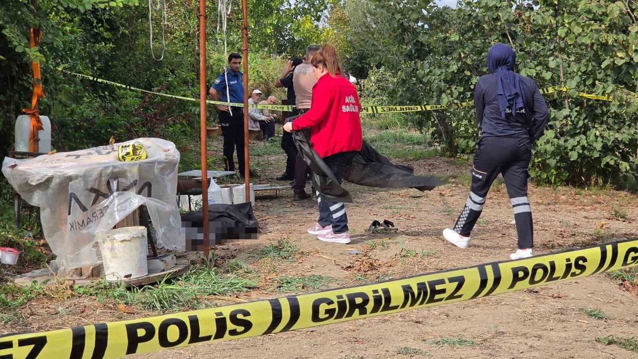 36 yaşındaki esnaf tarlada ölü bulundu!