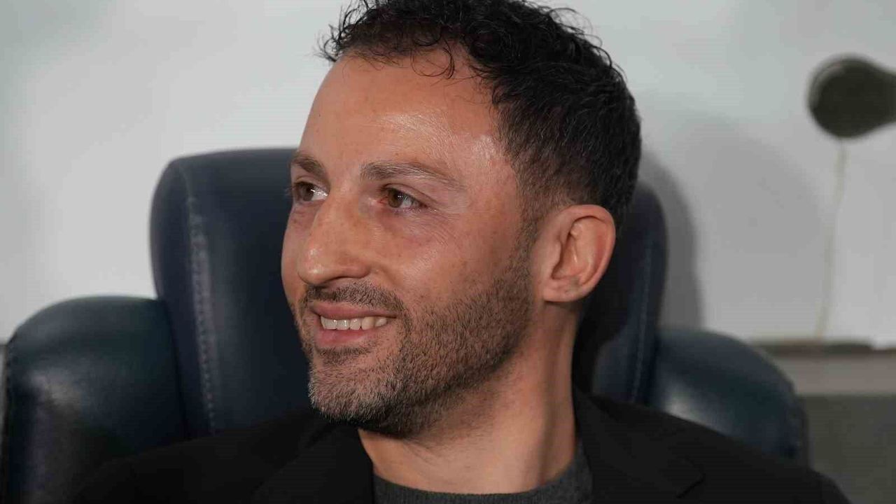 Domenico Tedesco'nun Bologna macerası 4 maç sürdü