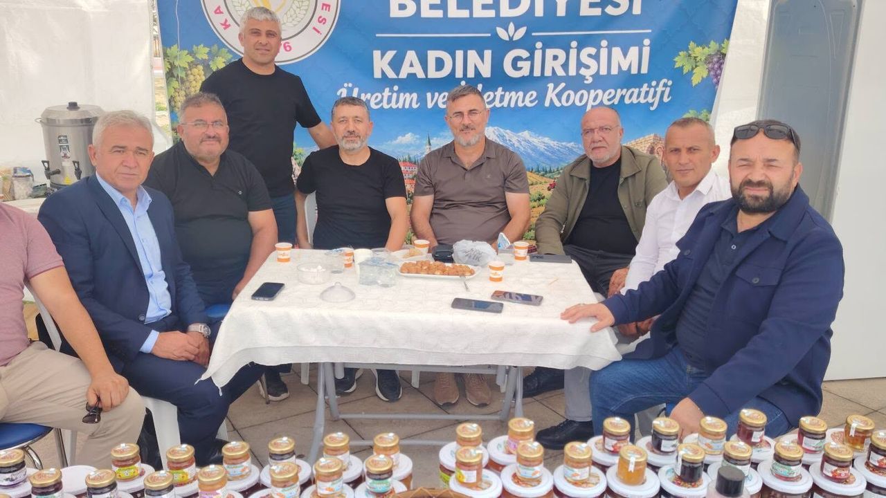 Yozgat Tanıtım Günleri’nde Kadışehri standına ziyaret
