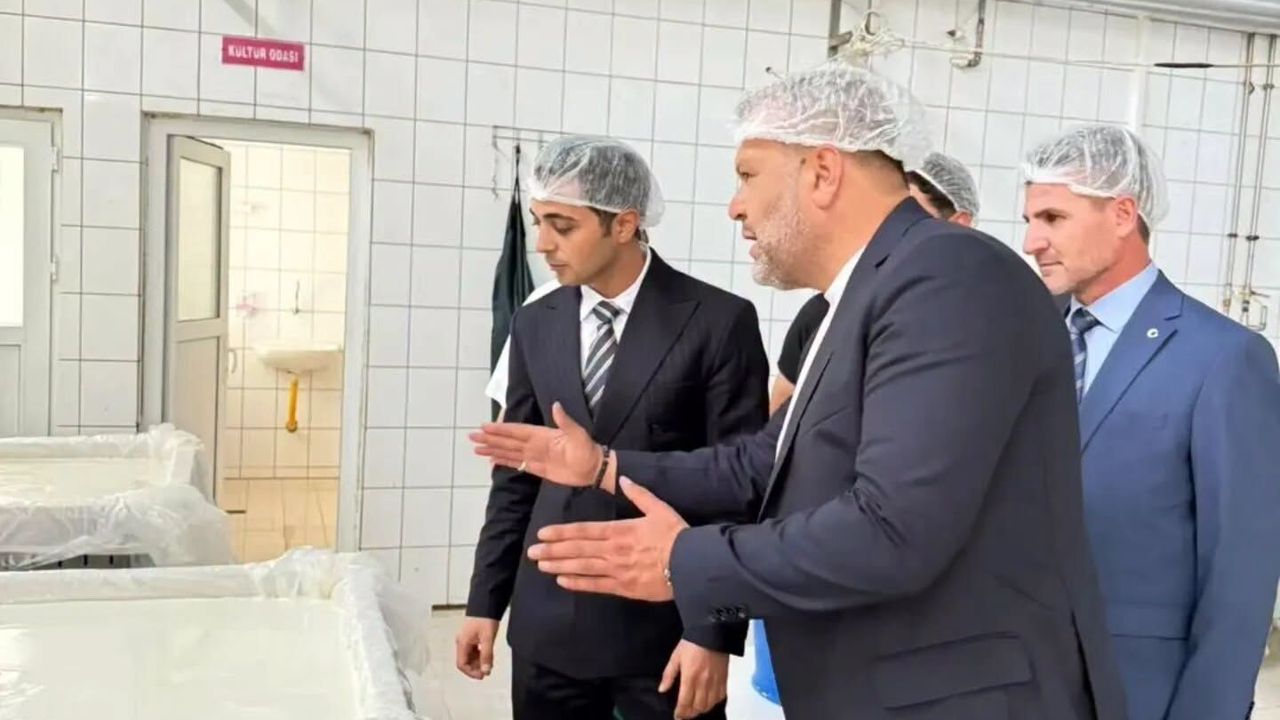 Çandır Kaymakamı Çelik, üretim tesisinde incelemelerde bulundu