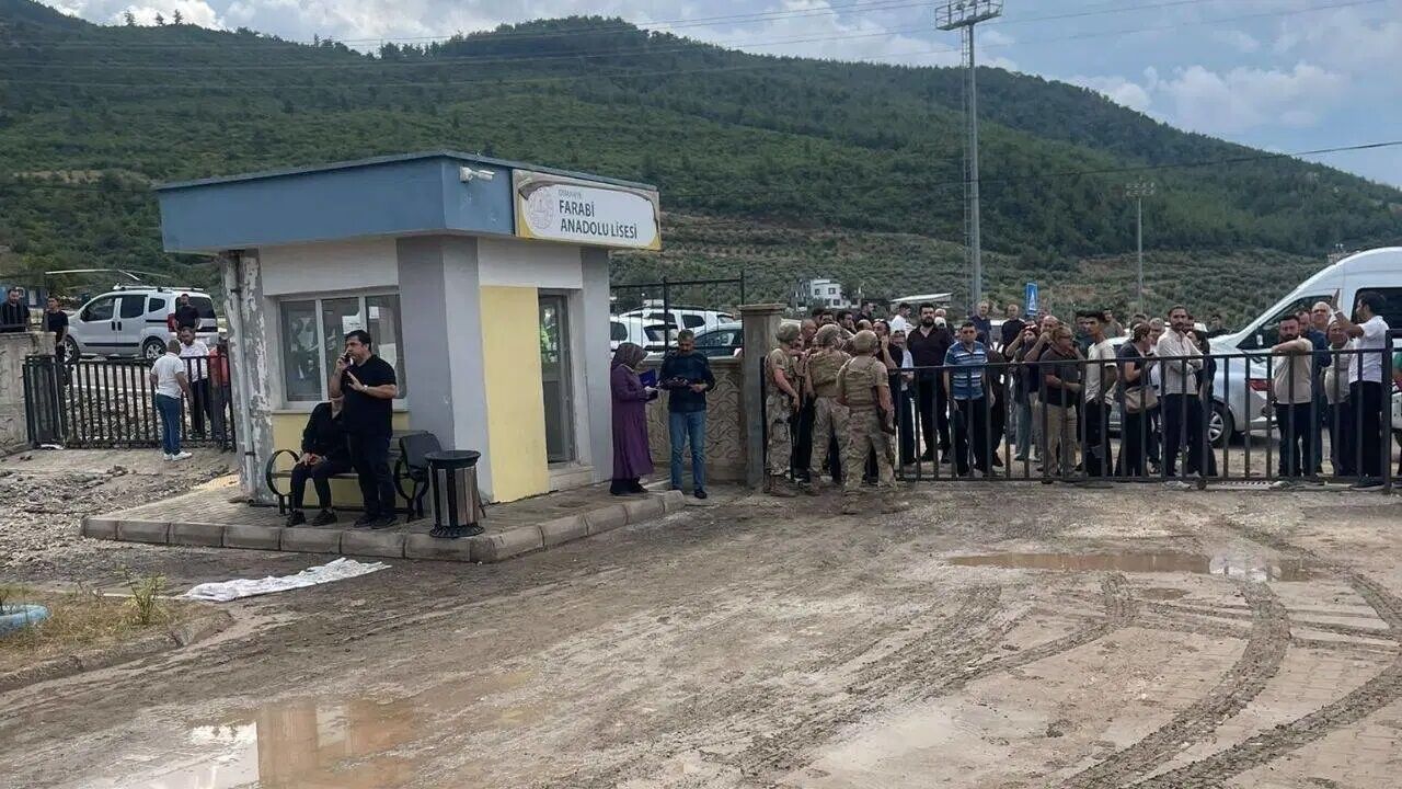 Kenan Şerefli’den Osmaniye’de öldürülen öğretmen için başsağlığı mesajı