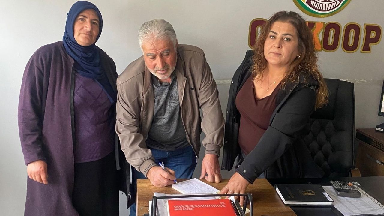 Çayıralan’da kadın emeğiyle kuşburnu marmelatı sofralara ulaşıyor