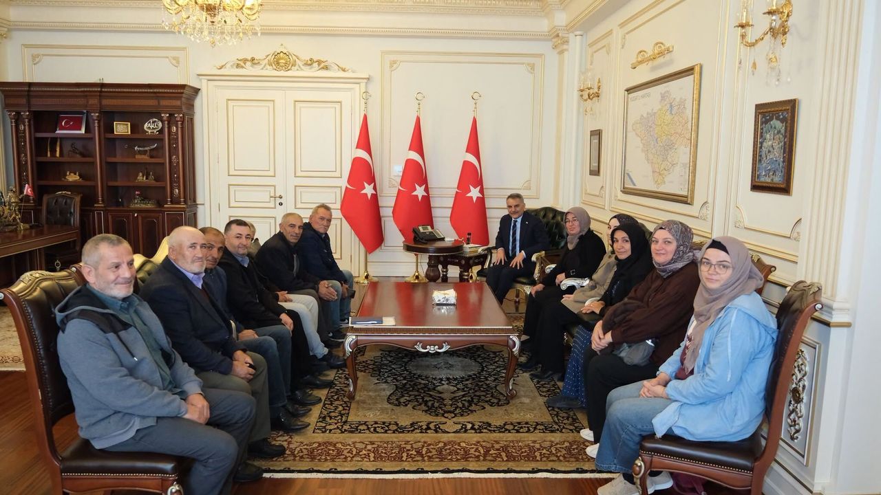 Özler köyü sakinlerinden Vali Özkan’a ziyaret