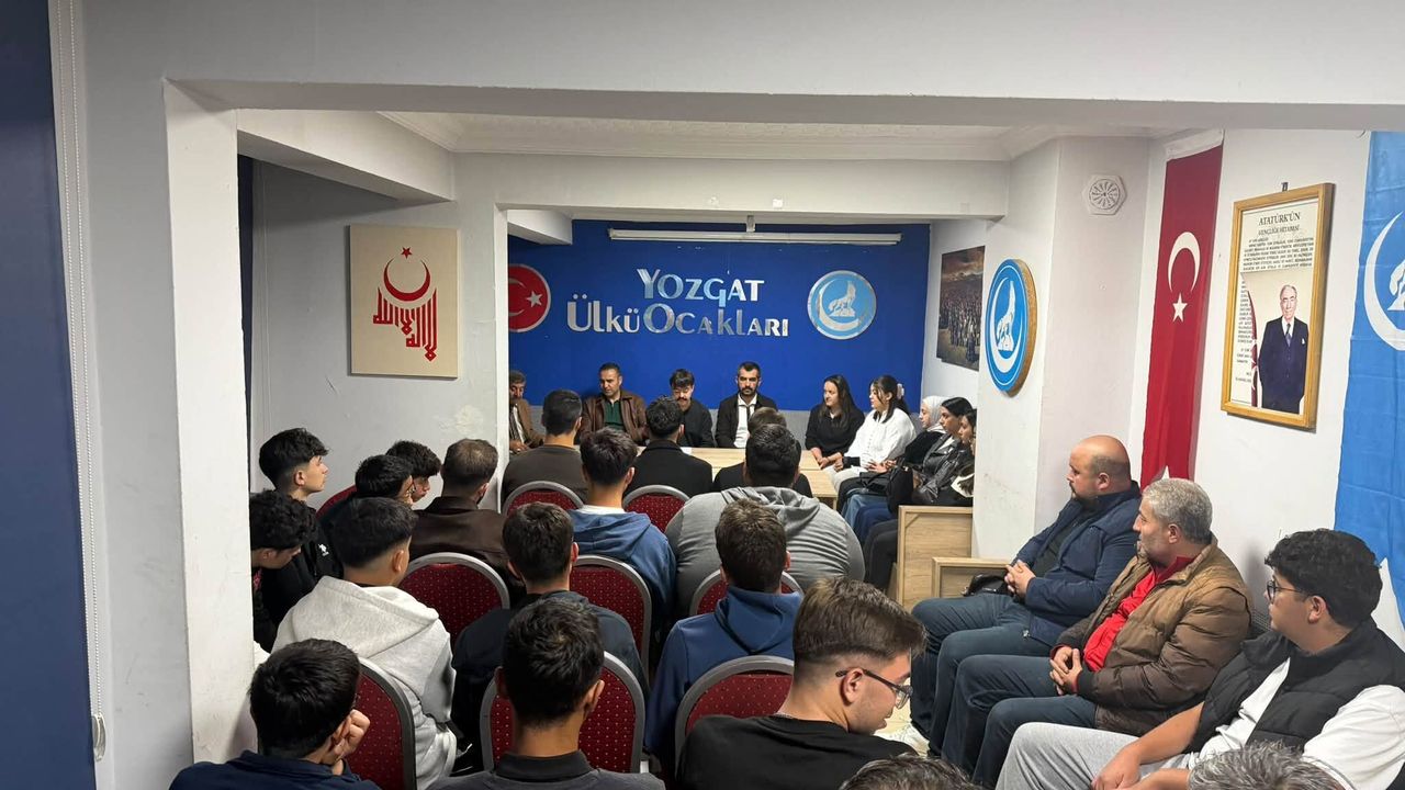 Yozgat’ta gençlere Mâtürîdî ve Alparslan Türkeş anlatıldı
