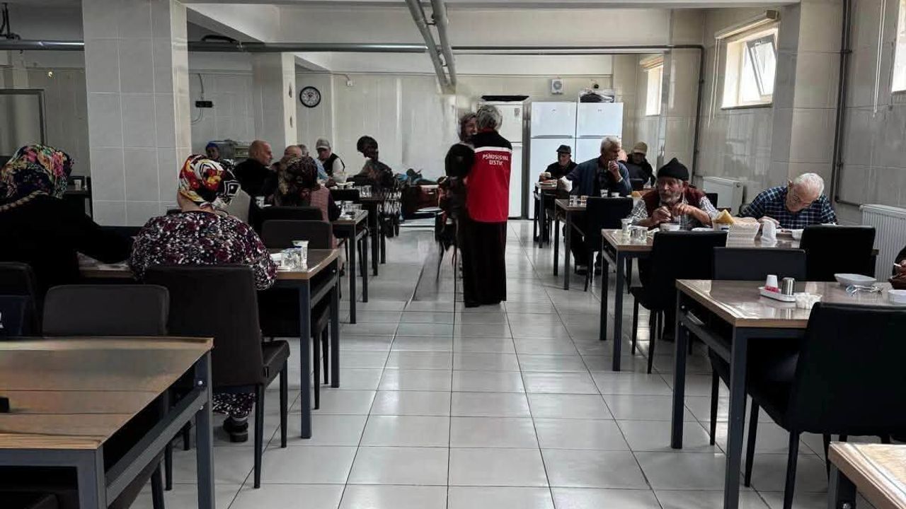 Yozgat’ta Dünya Yaşlılar Günü’nde anlamlı buluşmalar