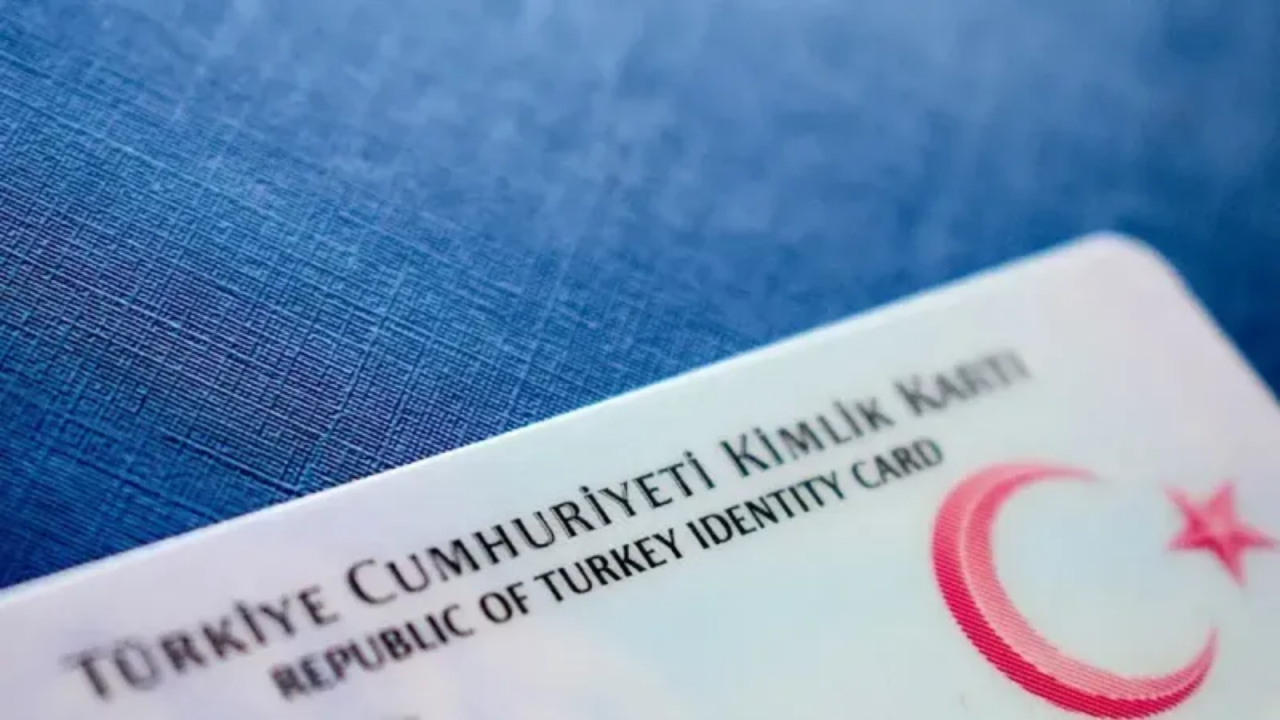 Bakanlık açıkladı: Kimlikle işlem dönemi başlıyor