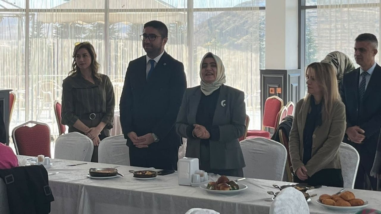 Türk Eğitim Sen Merkez Kadın Komisyonu Genel Koordinatörü Gül'den Yozgat'a ziyaret