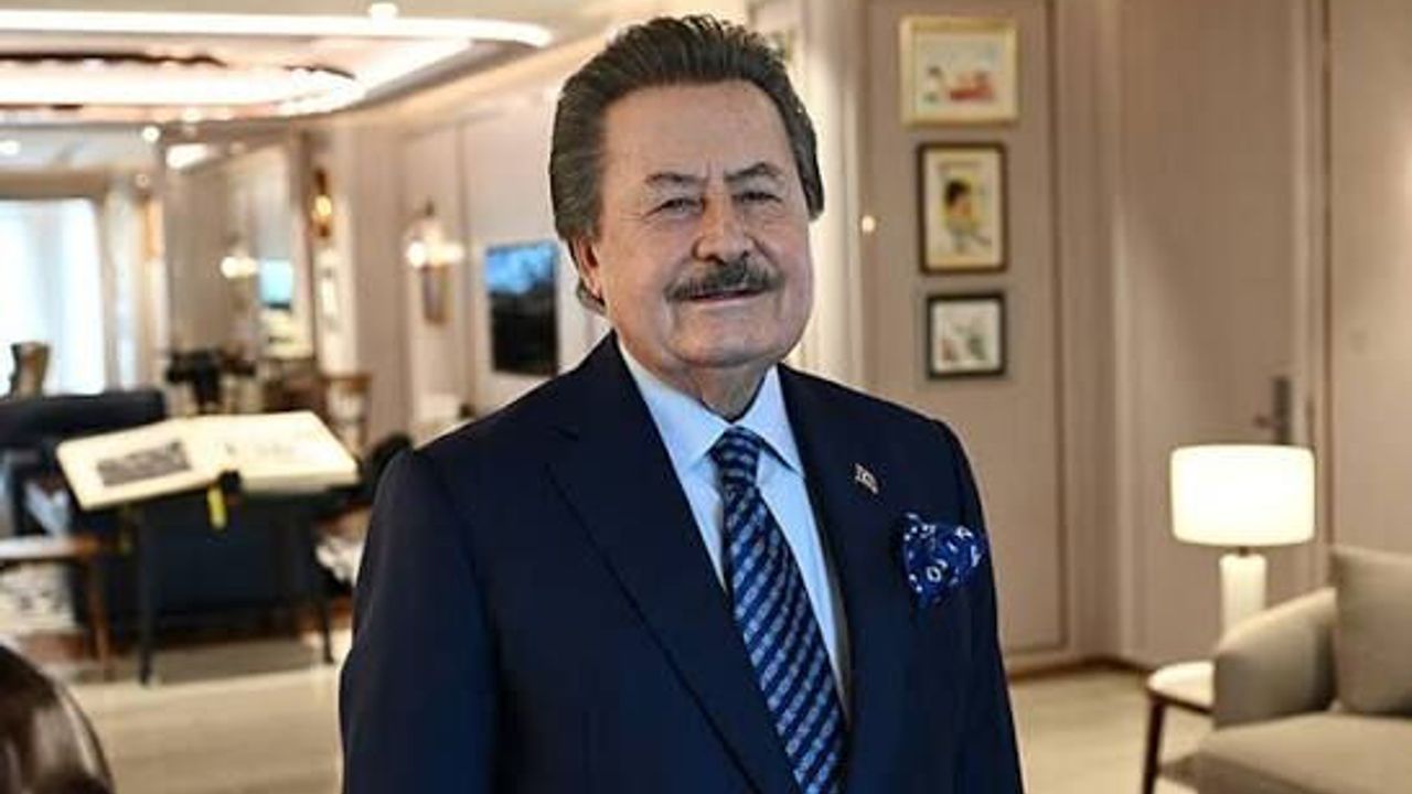 Cavit Çağlar kimdir? Kaç yaşında, nereli, ne iş yapar?
