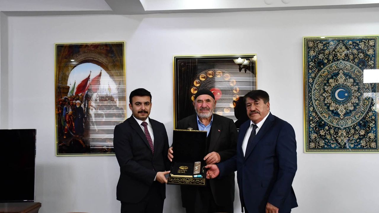 Yozgatlı 77 yaşındaki vatandaş dükkanını TSK için bağışladı