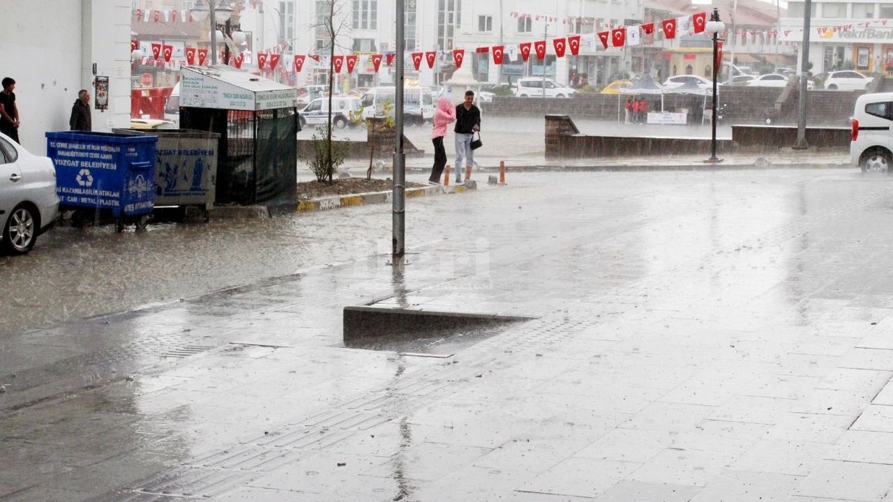 Meteoroloji'den 18 ile turuncu ve sarı kodlu uyarı