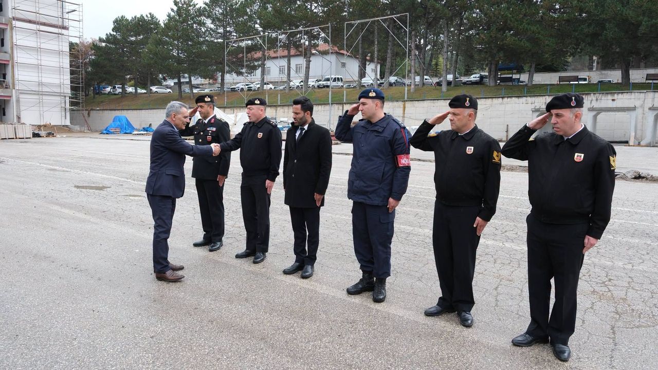 Yozgat Valisi Özkan, emniyet ve jandarmadan bilgi aldı