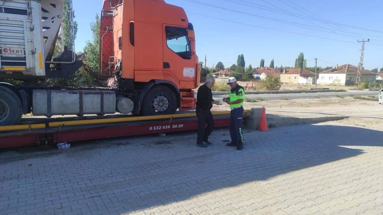 Yozgat'ta tonajlı araçlara geçit yok