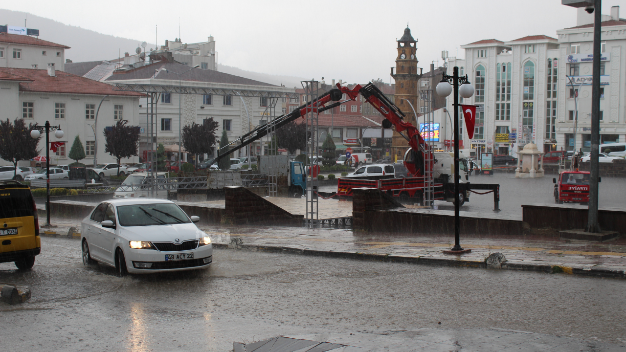 Meteoroloji’den sarı kodlu uyarı! Yozgat’ta 3 gün sağanak bekleniyor