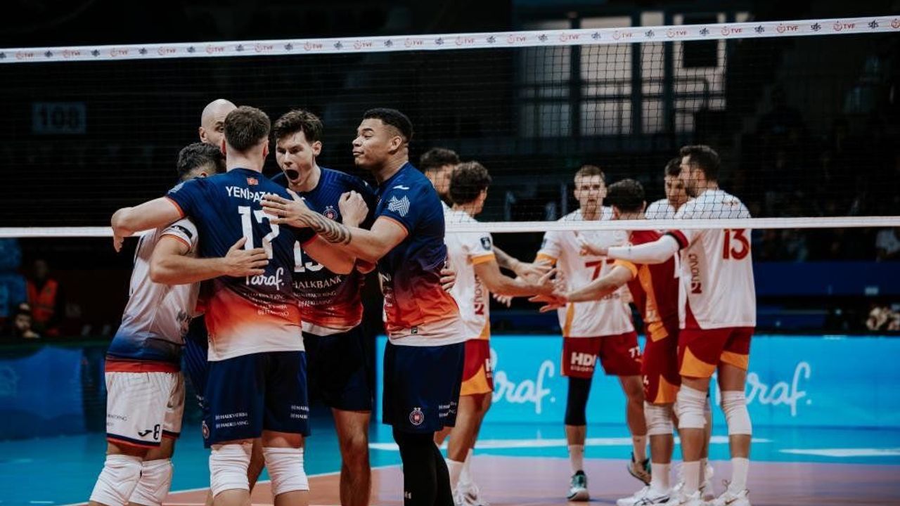 Efeler Ligi: Halkbank: 3 - Galatasaray: 1