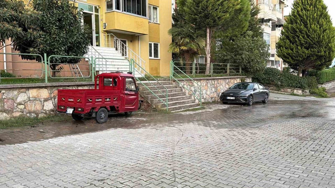 Son kez eşyalarını almaya geldi, evine dönemedi