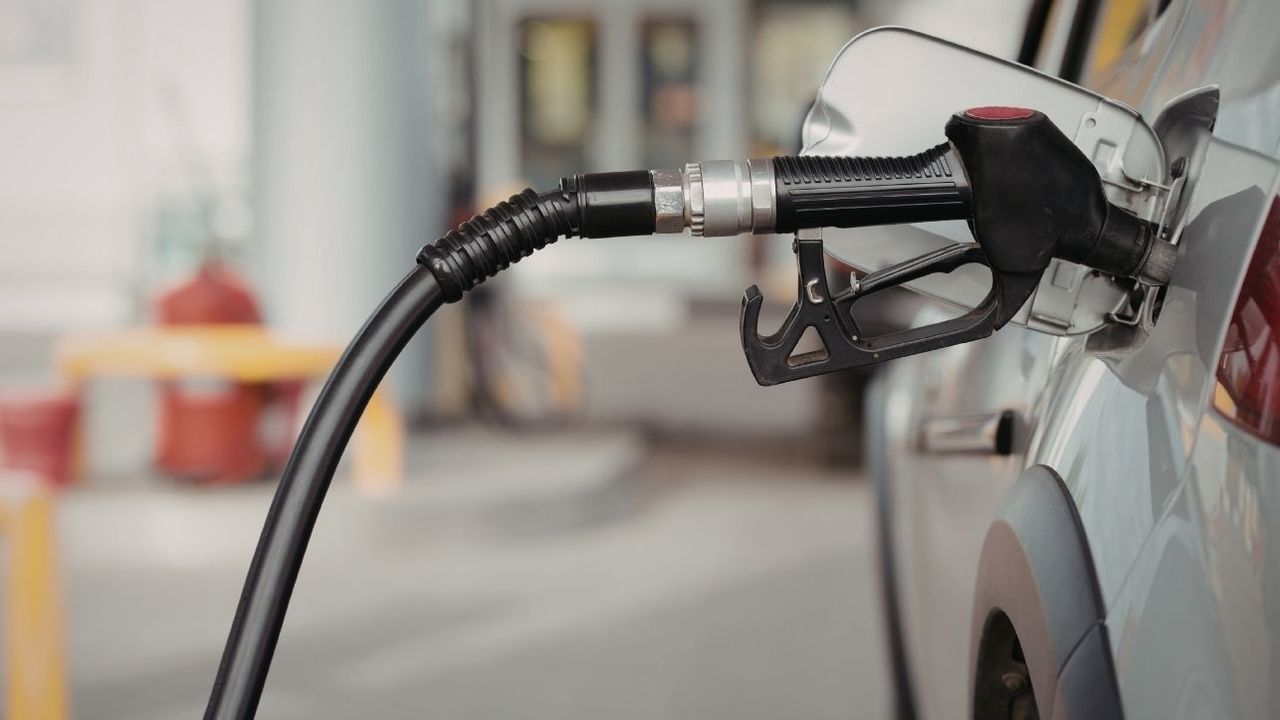 Benzine dev indirim bekleniyor!