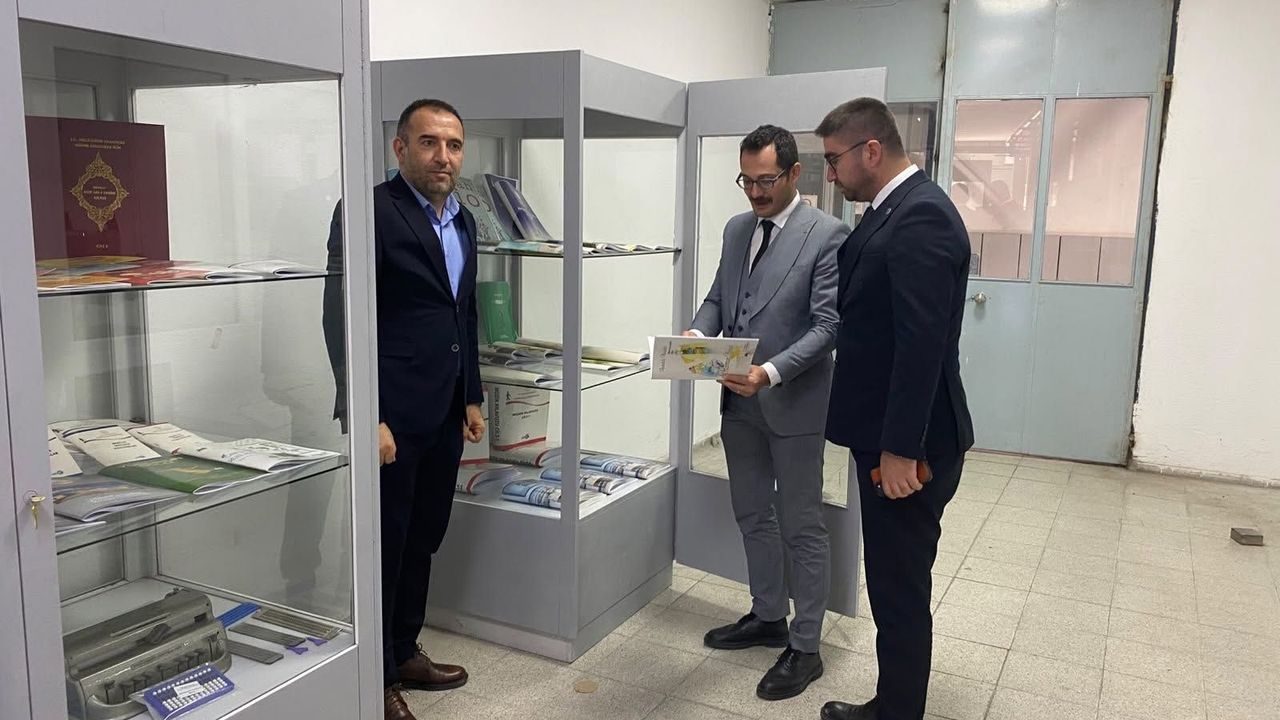 Yozgat'ta ders aletleri yapım merkezine ziyaret