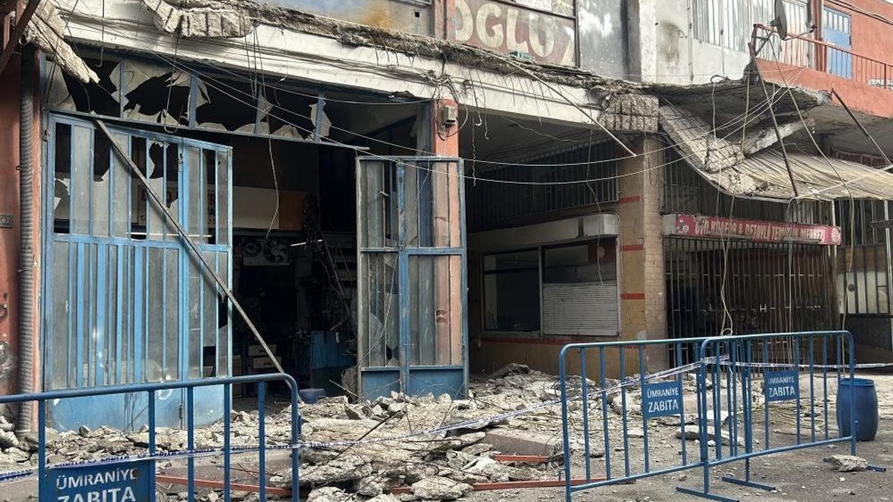 İş yerinin balkonu çöktü: 3 kişi yaralandı