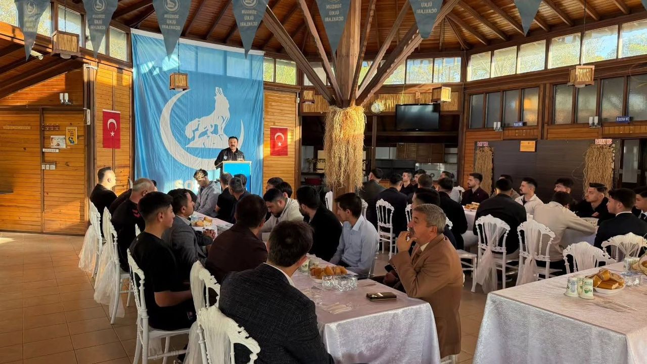 Yozgat Ülkü Ocakları İl Başkanı Fatih Akgül başkanlığında istişare toplantısı Sorgun’da yapıldı