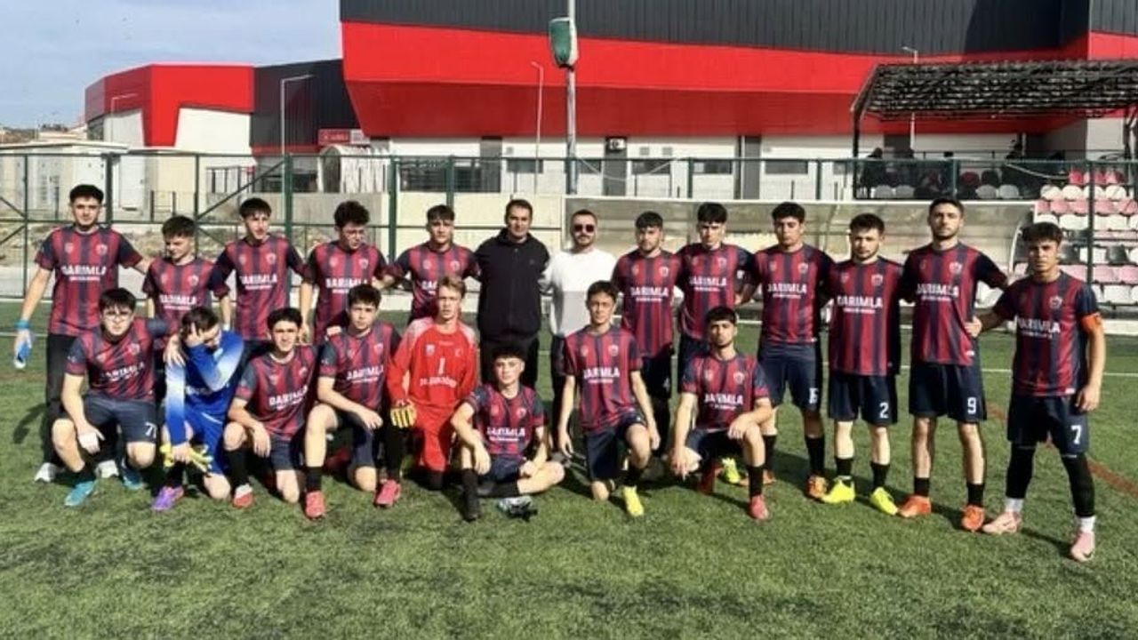 Yozgat’ta okul sporlarında başarı: Ömer Aydoğmuş’tan gençlere tebrik