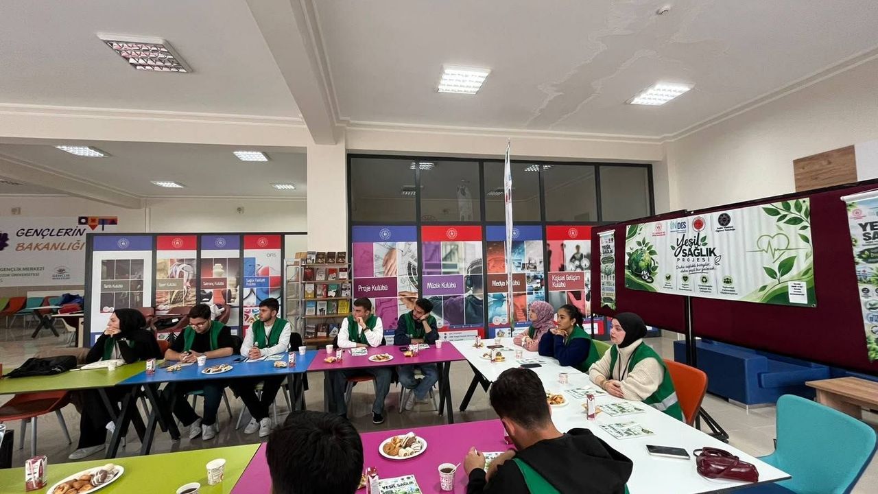 Yozgat Bozok Üniversitesi Genç Ofis'te proje eğitimleri başladı