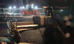 Sivas'ta toptancılar sebze halinin asfaltı yenilendi