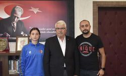 Hazal Can Yozgat Milli Eğitim Müdürünü ziyaret etti