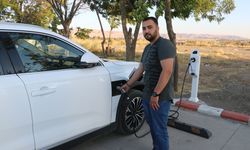 Yozgatlı vatandaş Türkiye'nin otomobili Togg'a kavuştu