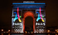 Milli güreşçimiz dünya 3’üncülüğünü kazandı! 2024 Paris Olimpiyatlarına kota alan ilk sporcu oldu