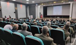 Yozgat Müftüsü konferans verdi: "Hayatımız boyunca istikameti aramalıyız"