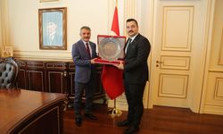 Yozgat'ın gelişimine katkı sunmak isteyen MÜSİAD'dan Vali Özkan'a ziyaret