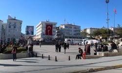 Vatandaş Yozgat Cumhuriyet Meydanı'nı doldurdu!