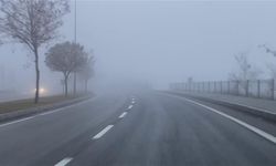 Yozgat yollarında sis alarmı: Valilikten trafikte dikkat çağrısı!