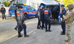 Kesinleşmiş hapis cezasıyla Yozgat'ta aranıyorlardı: Ankara'da yakalandılar!