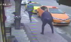 Taksi durağına pompalı tüfekle saldırı anı kamerada!
