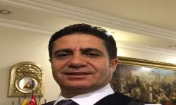 Mustafa Ertekin kimdir?