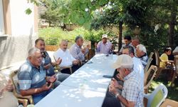 Başkan Coşar bayrak kaldırma merasimine katıldı