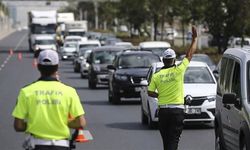 Trafikte dev denetim: Yüzbinlerce araç kontrol edildi!