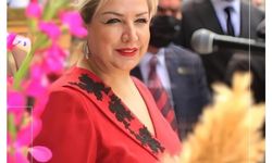 Suna Dumankaya kimdir? Suna Dumankaya kaç yaşında, nereli, mesleği ne ve kariyeri nasıl şekillendi?