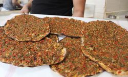 Yeni skandal… Lahmacunlarda at ve eşek eti kullanıldığı ortaya çıktı!